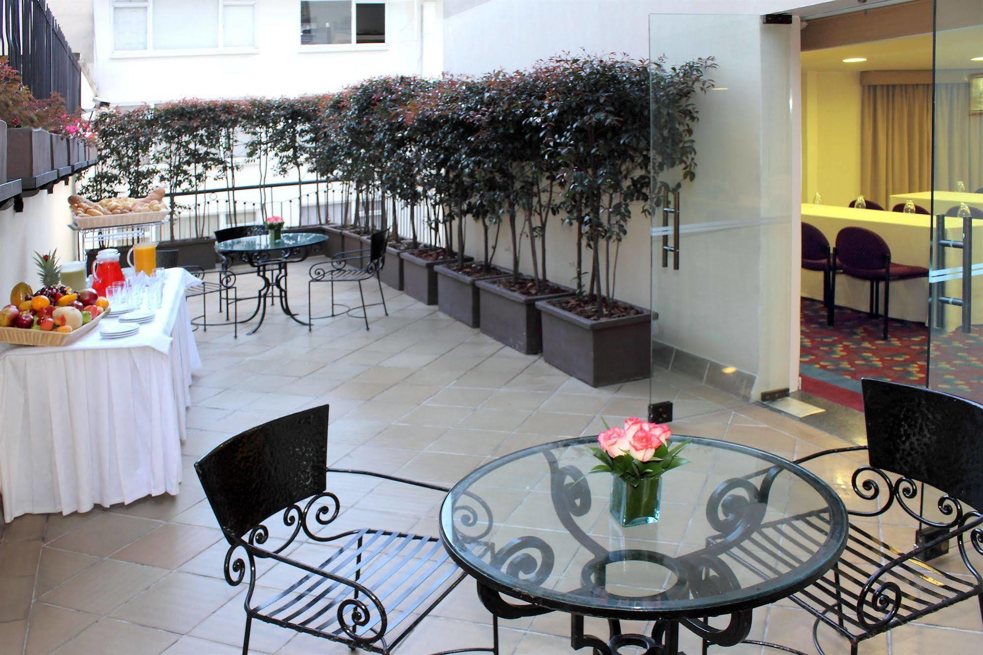 Hotel Estelar Suites Jones Bogota Exterior photo